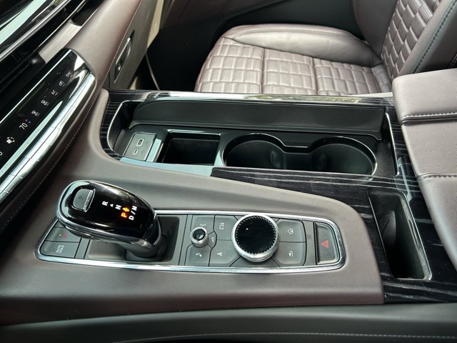 2023 Cadillac Escalade V-Series photo 29