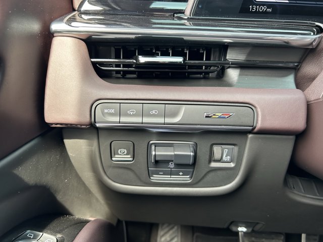 2023 Cadillac Escalade V-Series photo 49