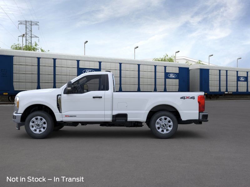 2025 Ford F-250 XLT photo 2