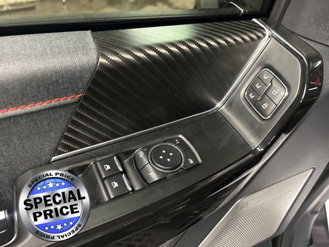 2023 Ford F-150 Raptor photo 11