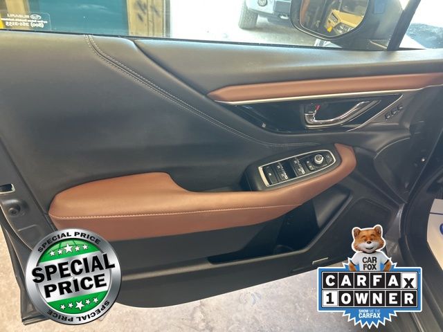 2022 Subaru Outback Touring photo 8