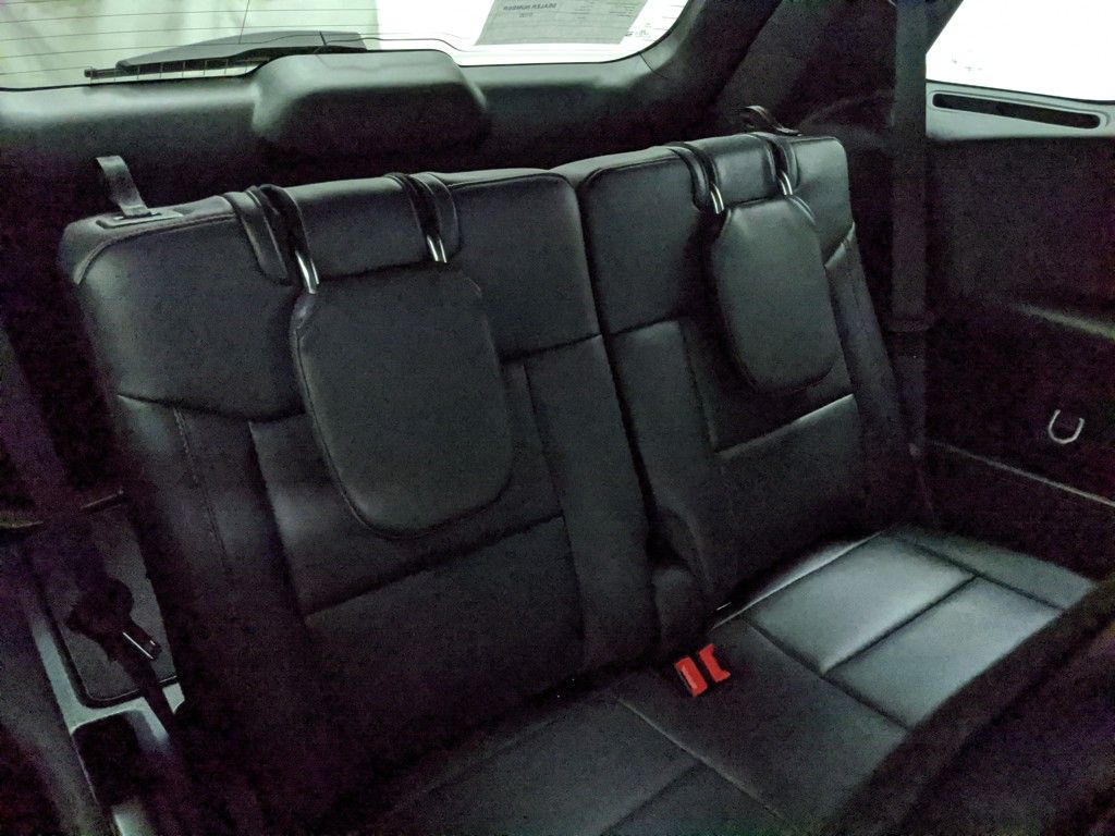 2025 Ford Explorer ST-Line photo 26