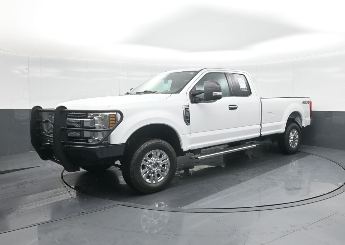 Certified 2018 Ford F-250 Super Duty XLT with VIN 1FT7X2B67JEB12421 for sale in Houston, TX