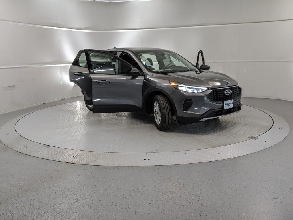 2025 Ford Escape Active photo 7