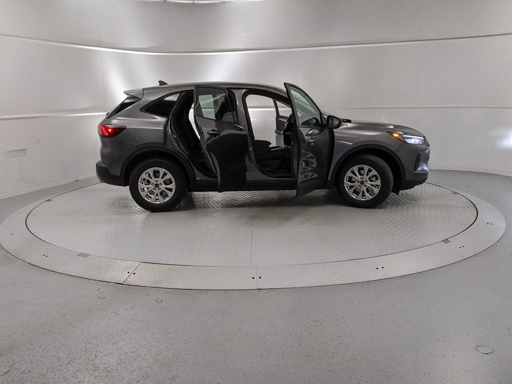 2025 Ford Escape Active photo 8