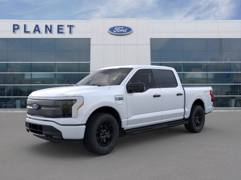 2025 Ford F-150 Lightning XLT 4WD SuperCrew 5.5' Box