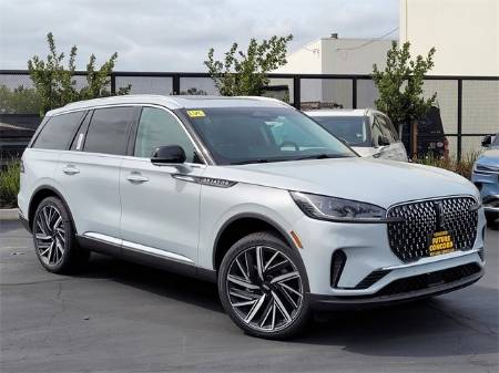 2025 Lincoln Aviator Reserve