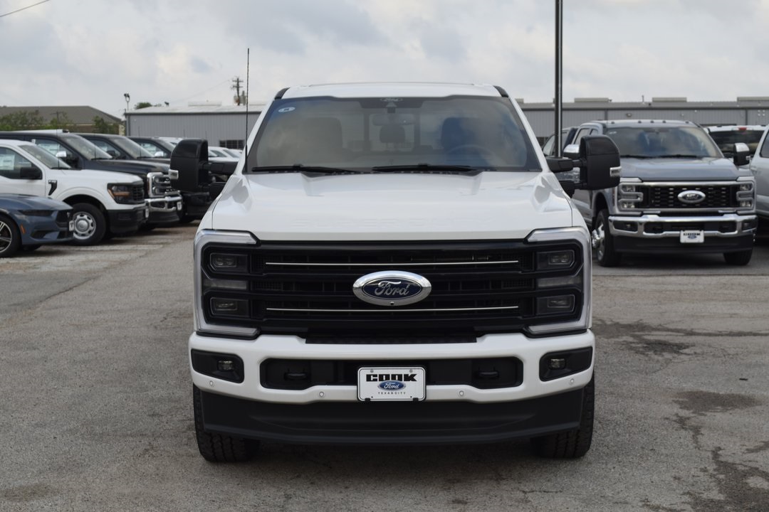 2025 Ford F-350 photo 27