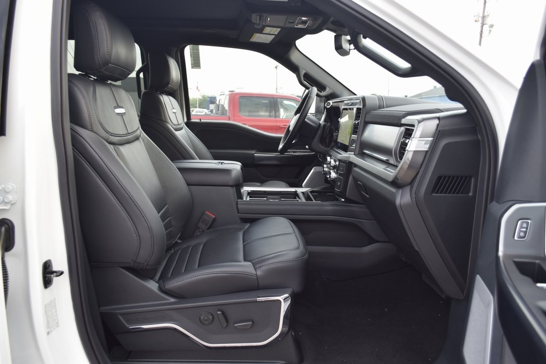 2025 Ford F-350 photo 20