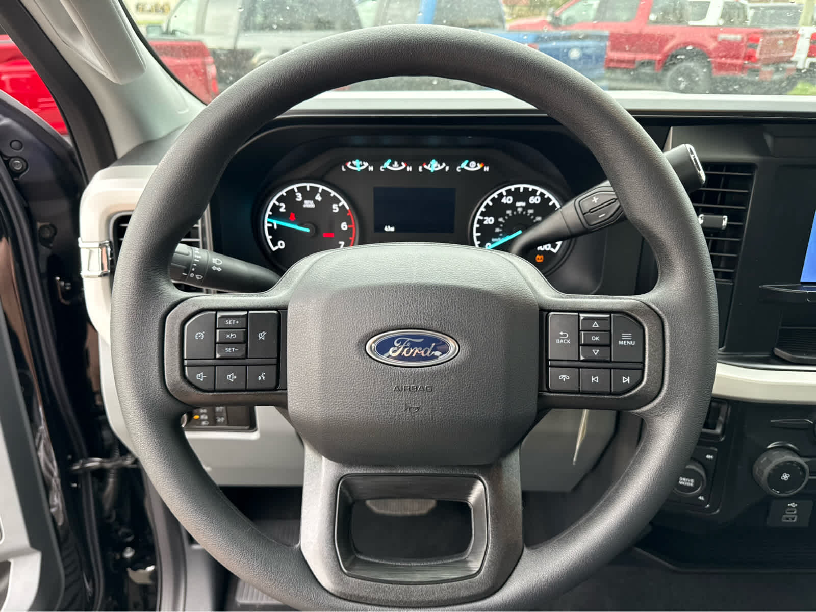 2025 Ford F-350 Super Duty XL - Photo 15