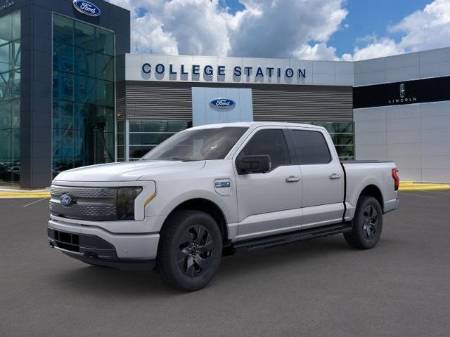 2025 Ford F-150 Lightning Flash