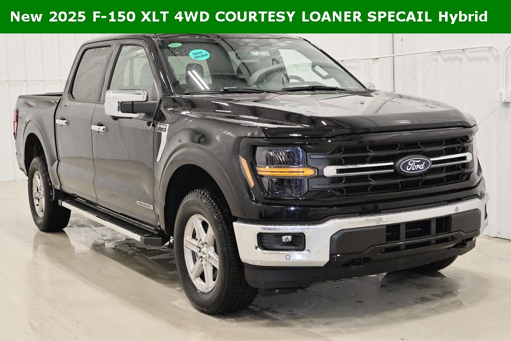 2025 Ford F-150 XLT photo 2