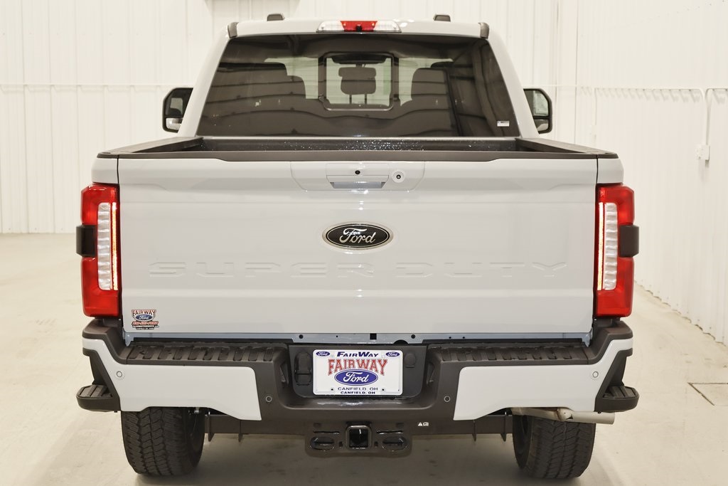 2025 Ford F-350 photo 7