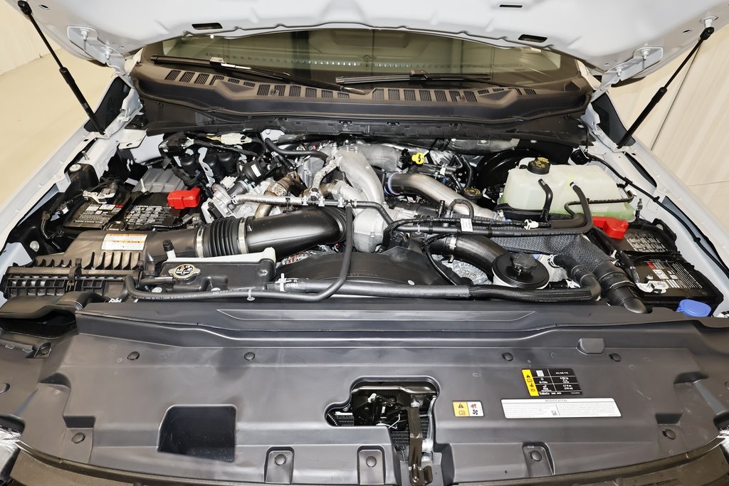 2025 Ford F-350 photo 33