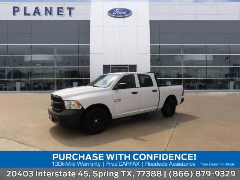 2016 RAM 1500 2WD Crew Cab 140.5 Tradesman
