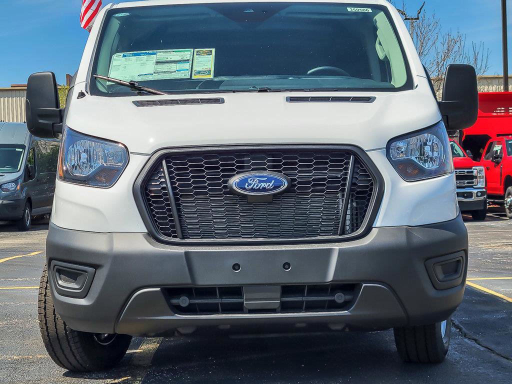 2025 Ford Transit Cargo Van photo 4