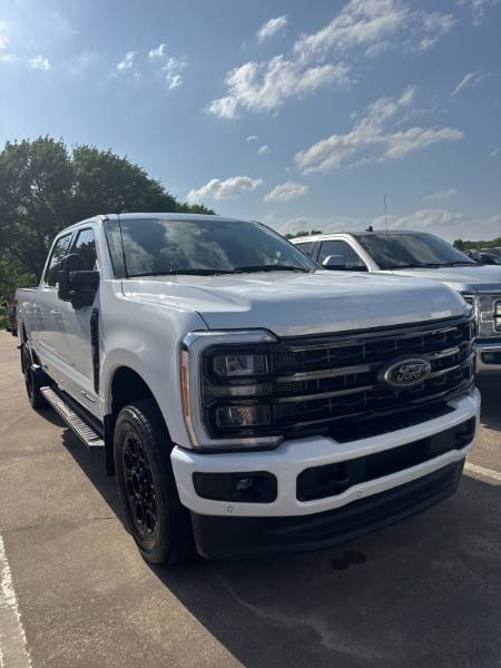 2023 Ford F-250SD LARIAT