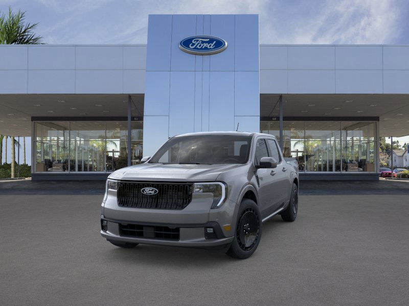 2025 Ford Maverick photo 2