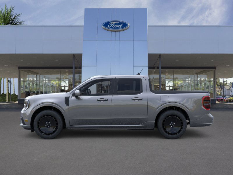 2025 Ford Maverick photo 3
