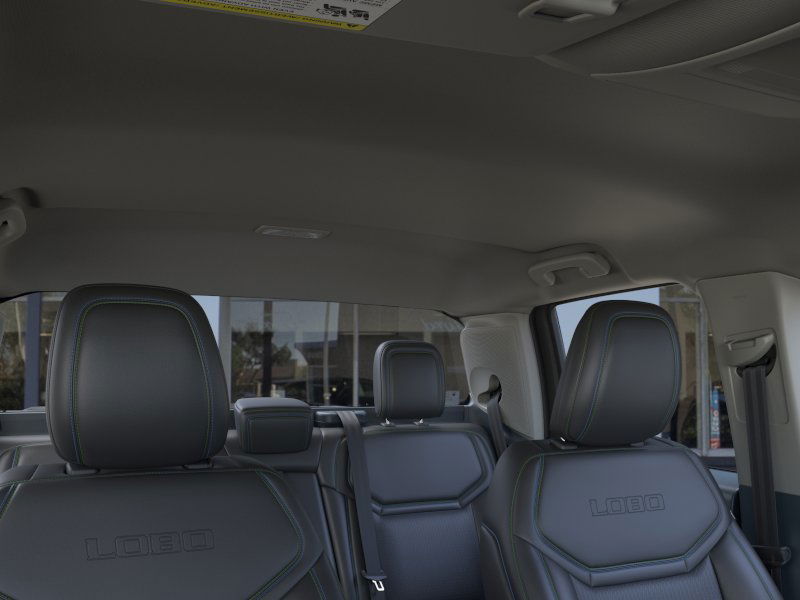 2025 Ford Maverick photo 11