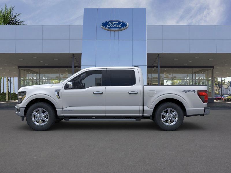2025 Ford F-150 XLT photo 3