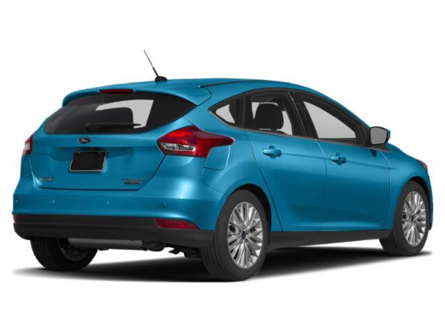 2015 Ford Focus Titanium photo 2