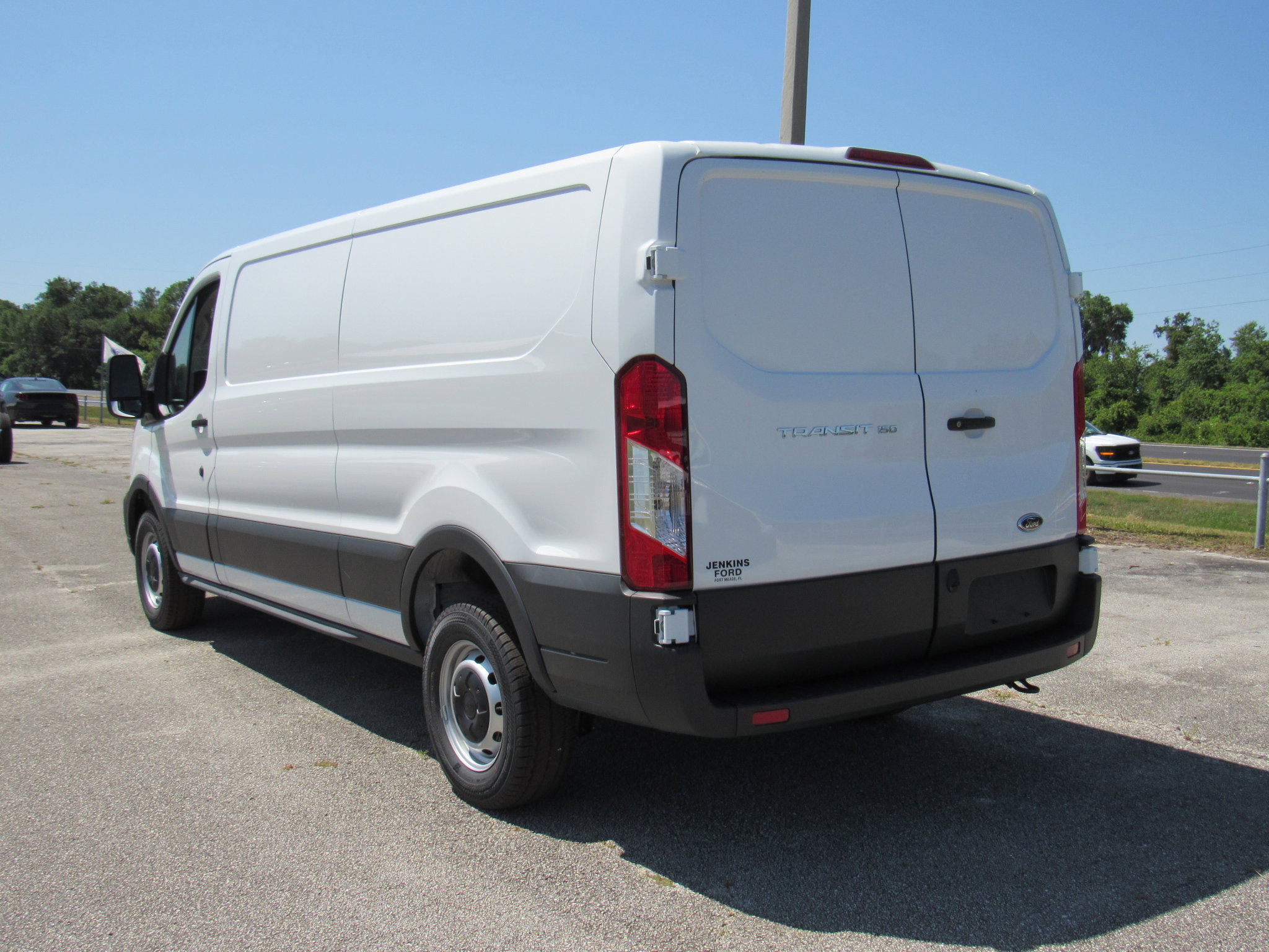 2025 Ford Transit Cargo Van photo 6