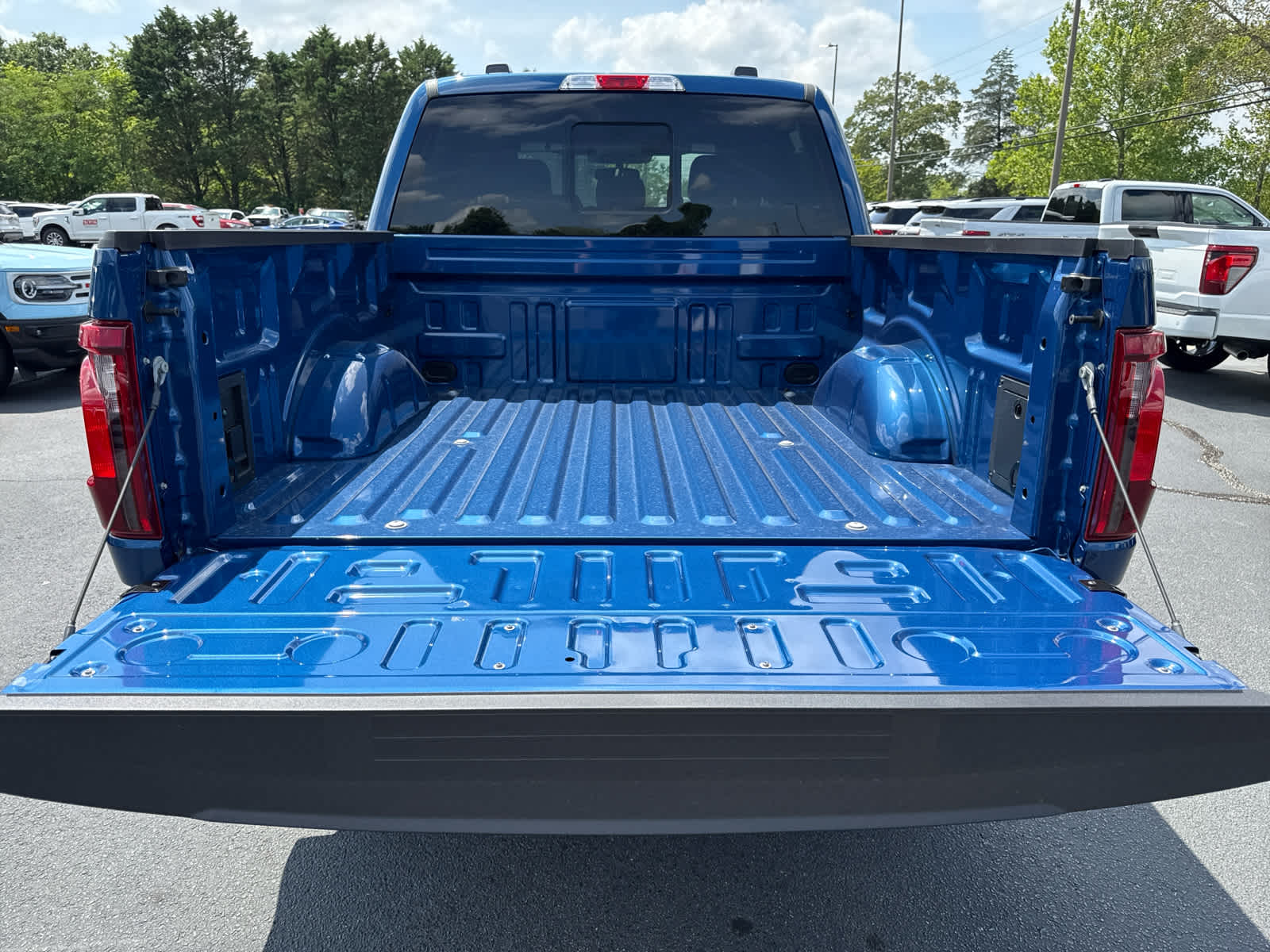 2025 Ford F-150 XLT photo 25