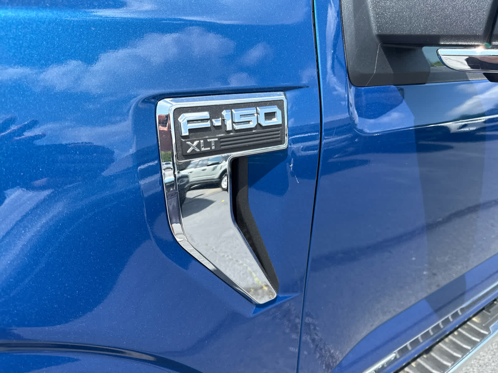2025 Ford F-150 XLT photo 27