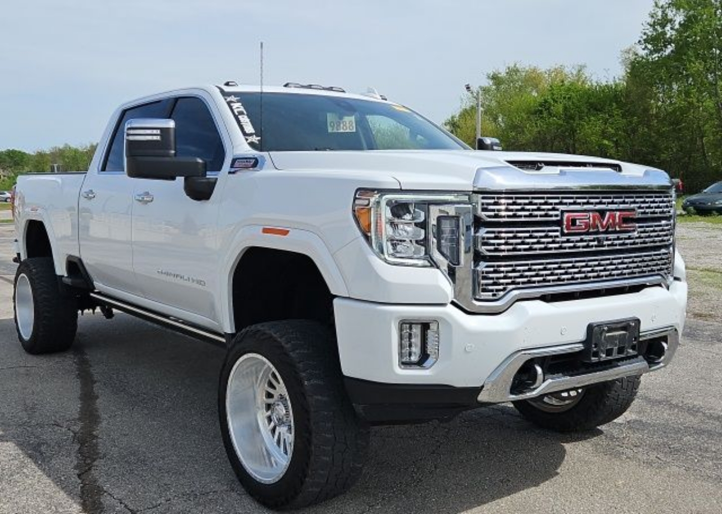 Used 2022 GMC Sierra 2500 Denali HD Denali with VIN 1GT49REY2NF231822 for sale in Kansas City