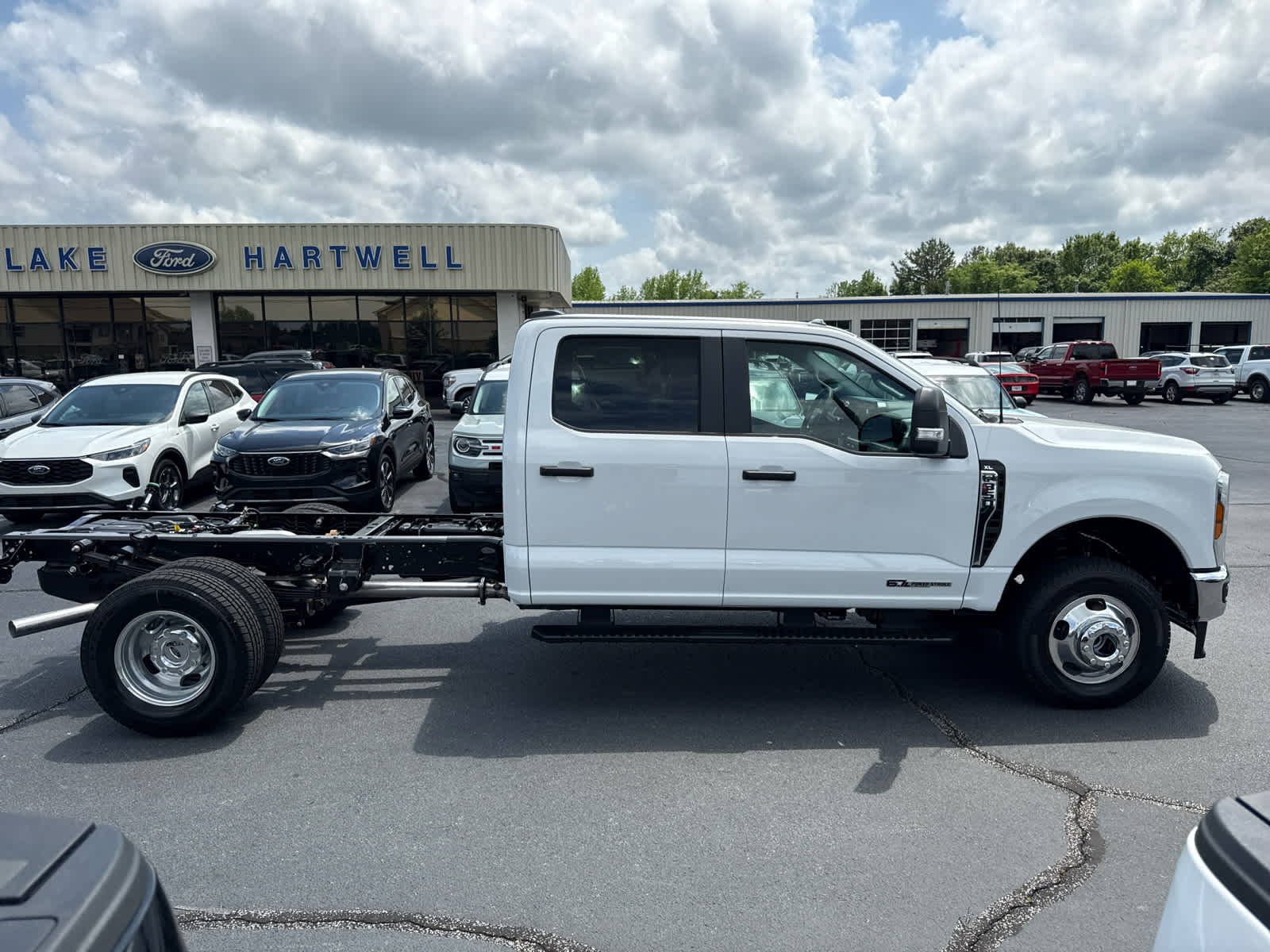2025 Ford F-350 XL photo 19