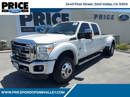 2013 Ford Super Duty F-450 DRW LARIAT