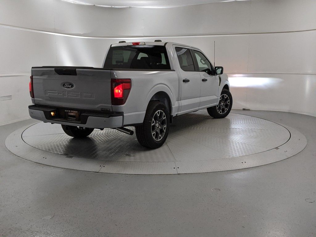 2025 Ford F-150 STX photo 6