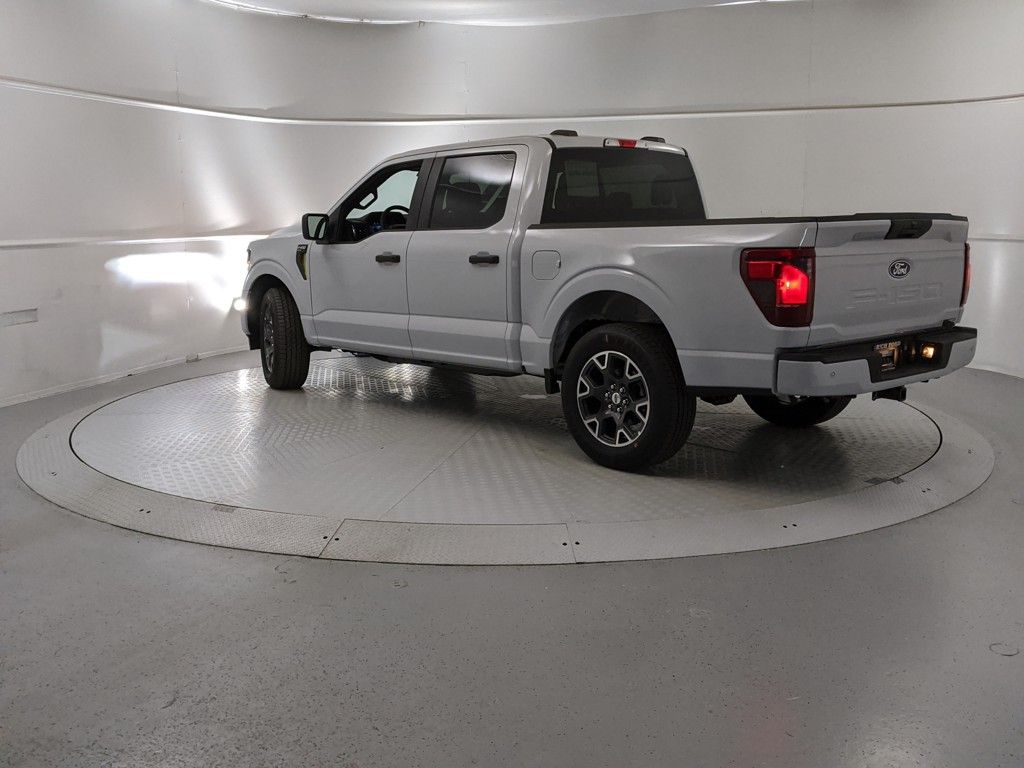 2025 Ford F-150 STX photo 8