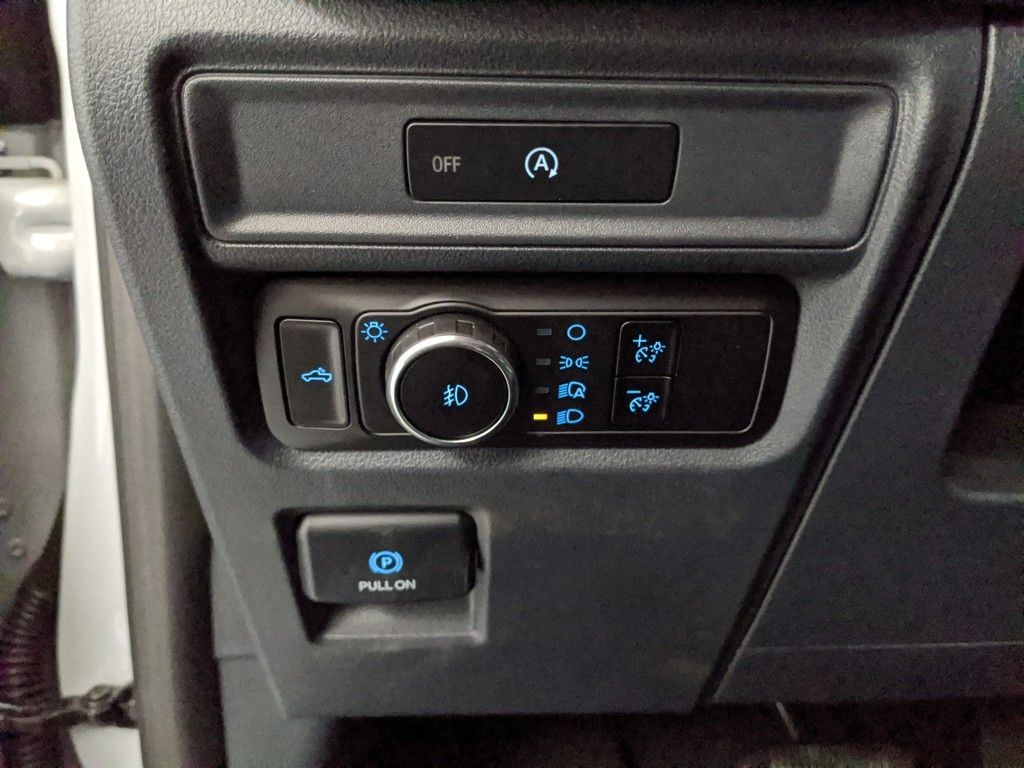 2025 Ford F-150 STX photo 12