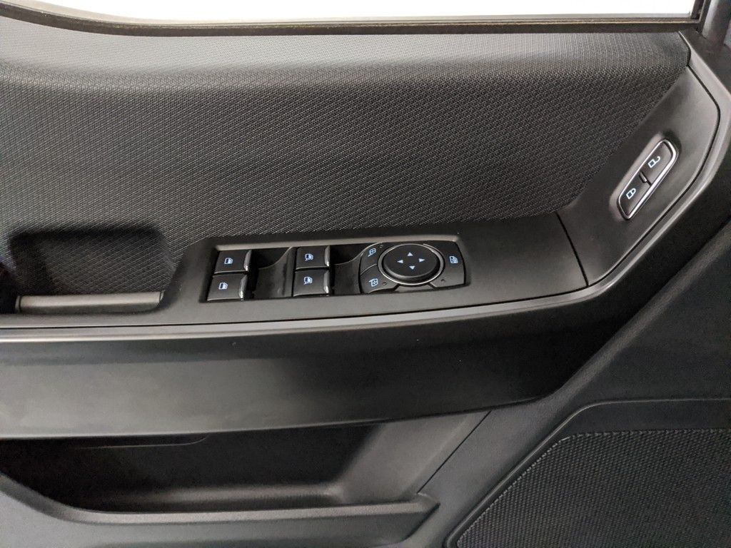 2025 Ford F-150 STX photo 14