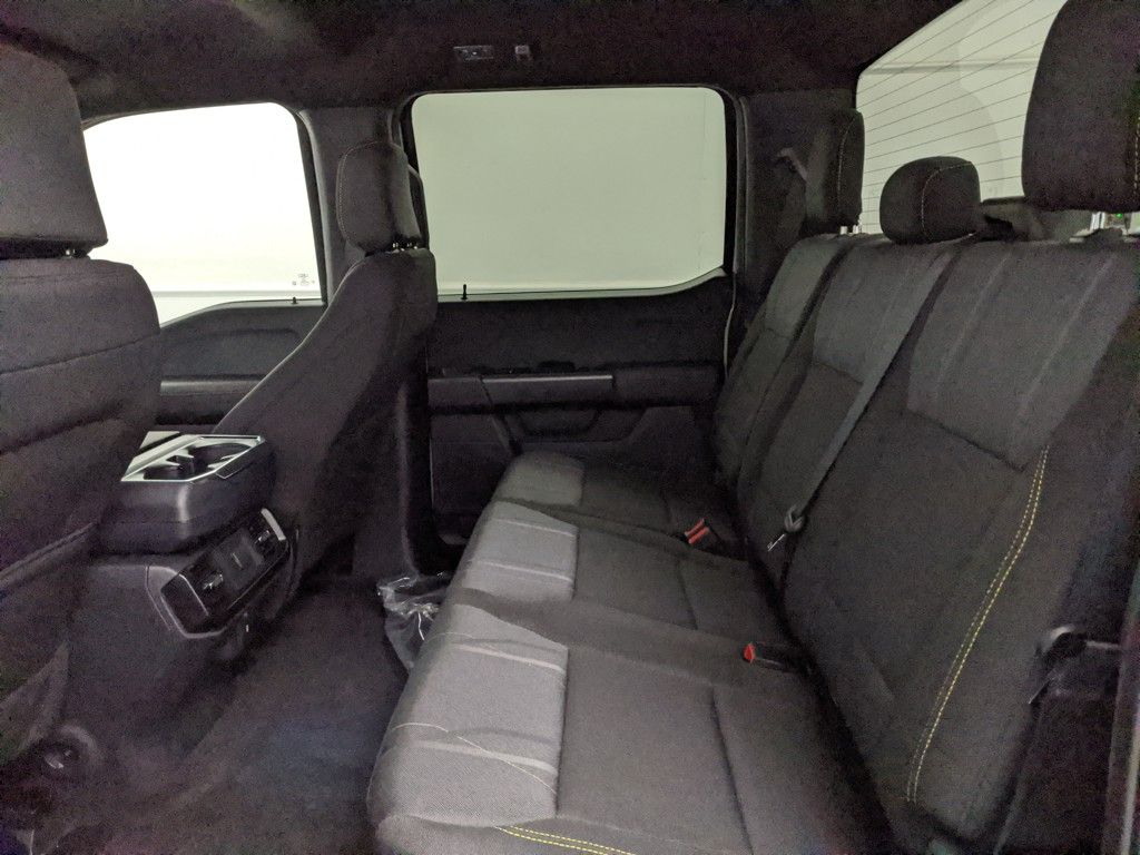 2025 Ford F-150 STX photo 18