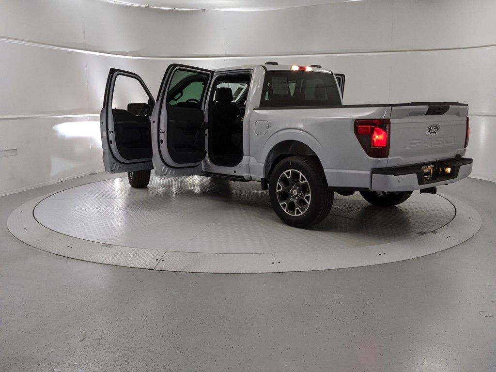 2025 Ford F-150 STX photo 19