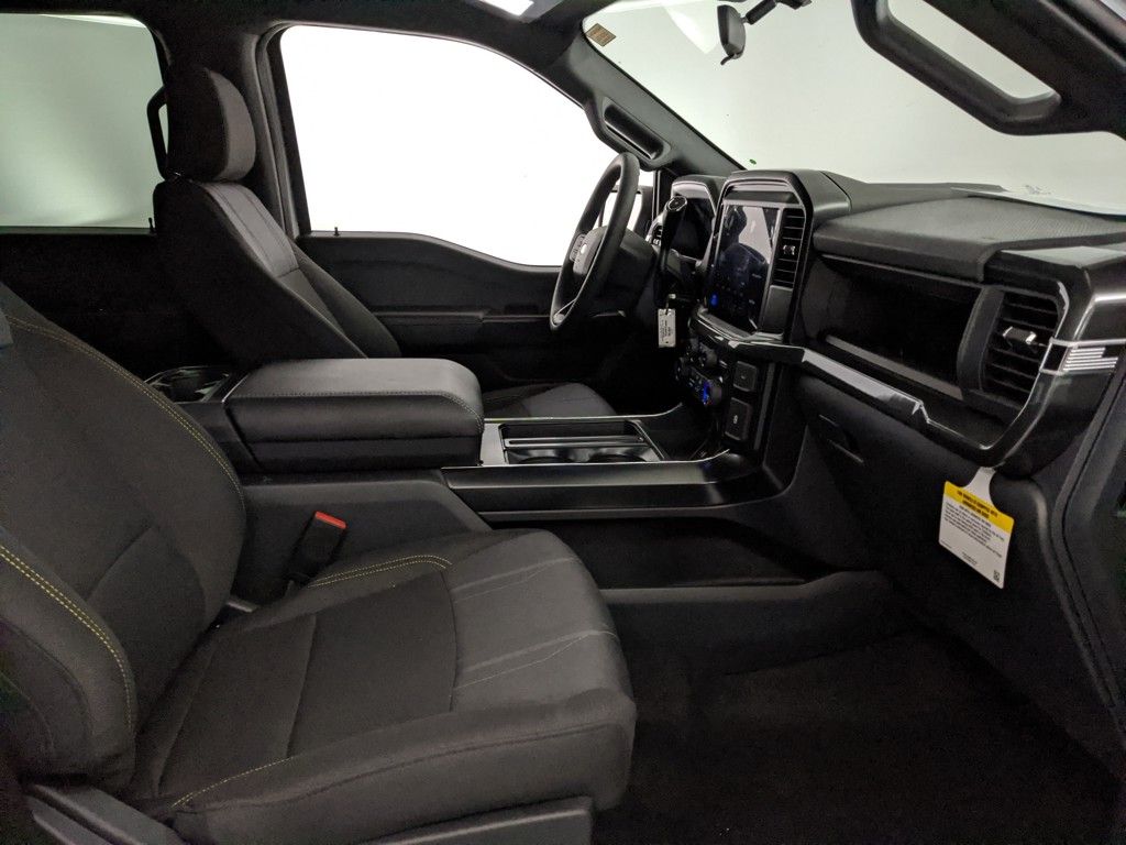 2025 Ford F-150 STX photo 24
