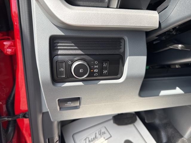 2025 Ford F-250 photo 14