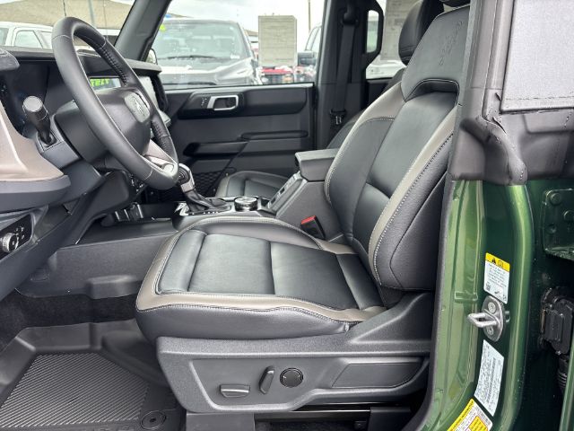 2025 Ford Bronco 4-Door Outer Banks - Photo 16
