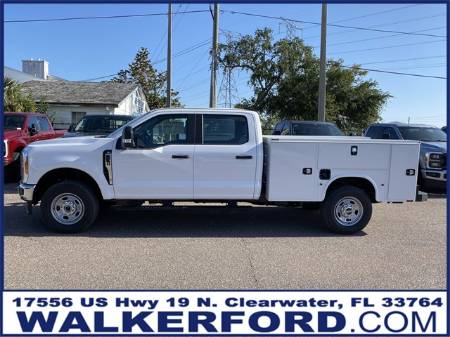 2025 Ford Super Duty F-350 SRW XL
