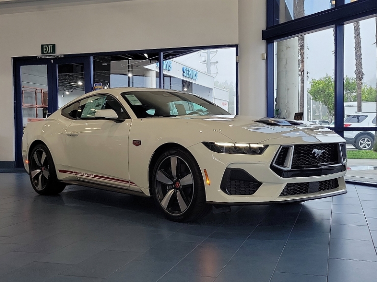 2025 Ford Mustang GT Premium