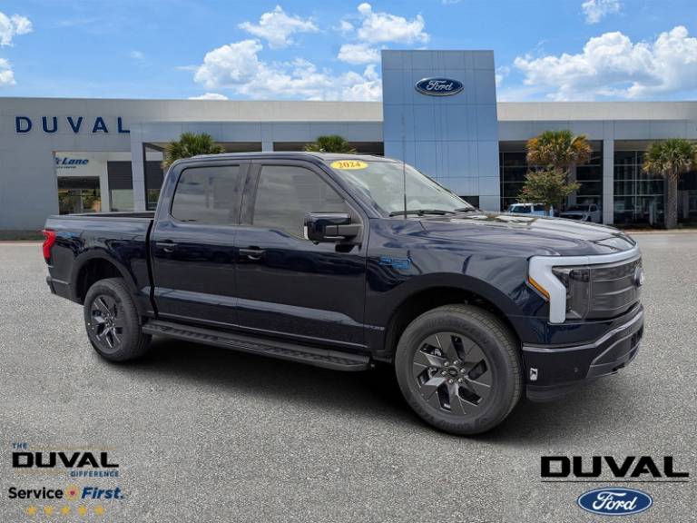 2024 Ford F-150 Lightning LARIAT