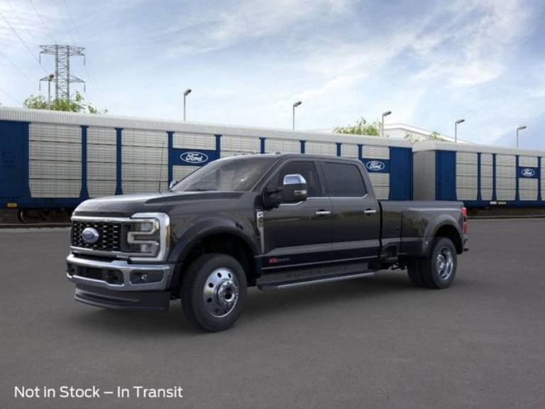 2025 Ford Super Duty F-450 DRW LARIAT