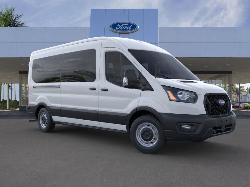 2024 Ford Transit photo 7