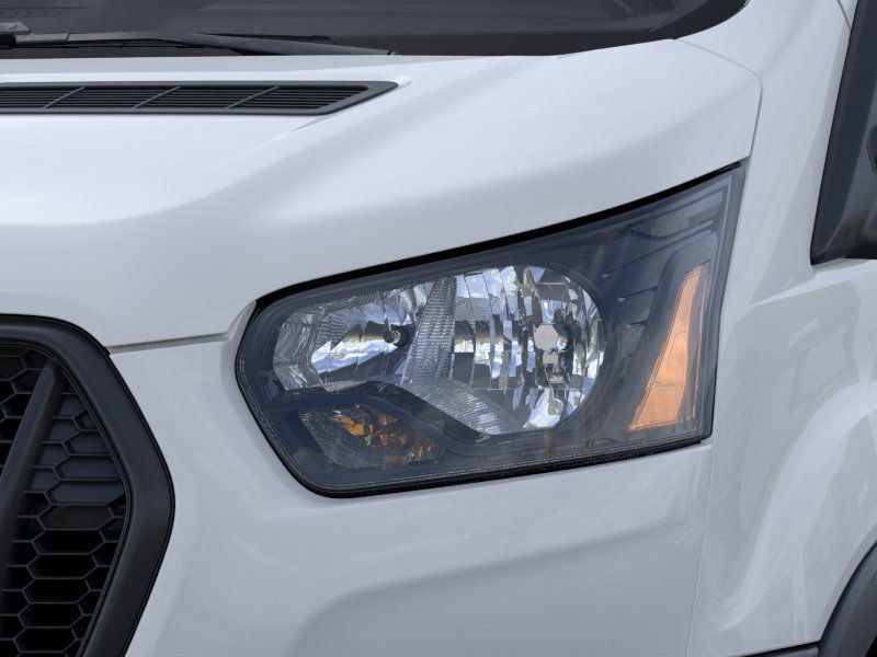 2024 Ford Transit photo 18