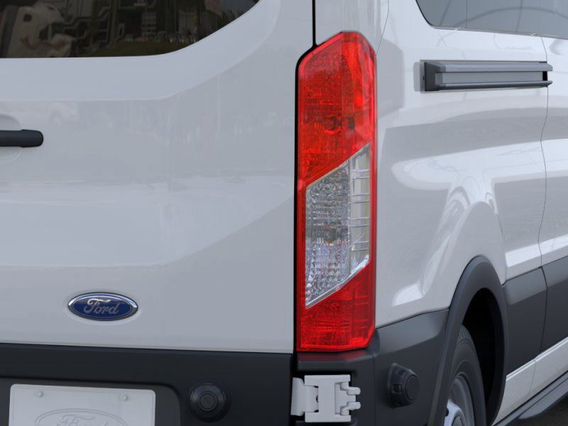 2024 Ford Transit photo 21