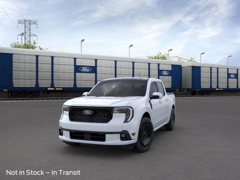 2025 Ford Maverick Lobo Standard