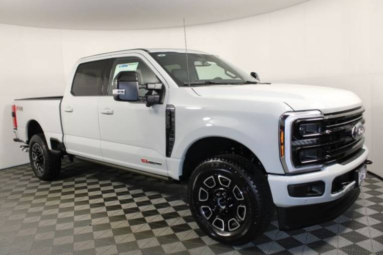 2025 Ford Super Duty F-250 SRW Platinum